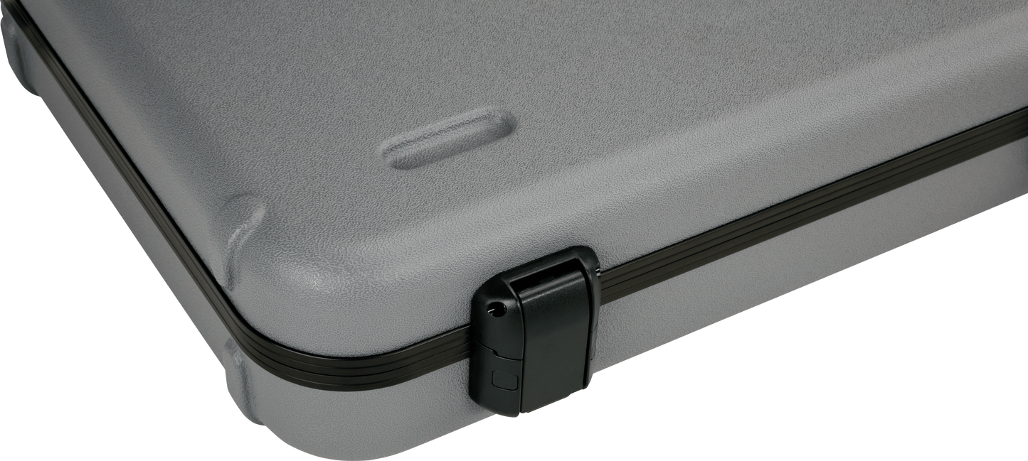 Deluxe Molded Case - Stratocaster®/Telecaster®- Silver/Blue
